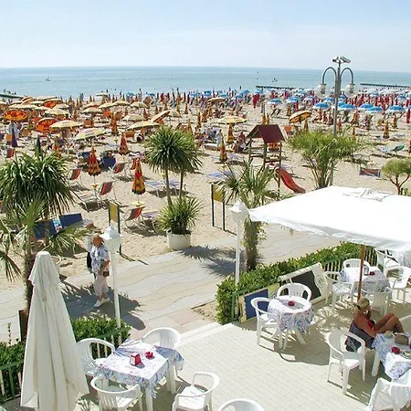 Hotel Solemare - Frontemare - 3 Stelle Superior Lido di Jesolo